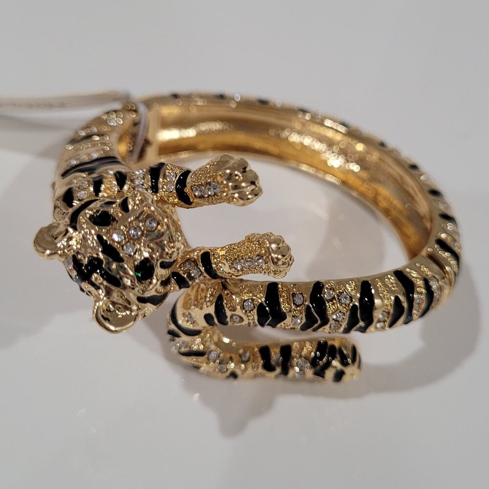 Stunning Natasha Tiger Bracelet. Sparkly. Gold Tone. New.